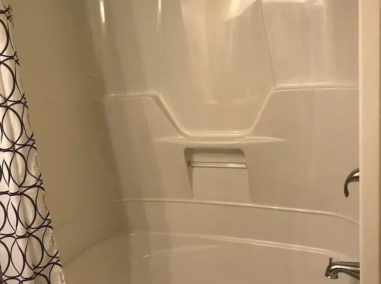 Motelli Riverview Suites