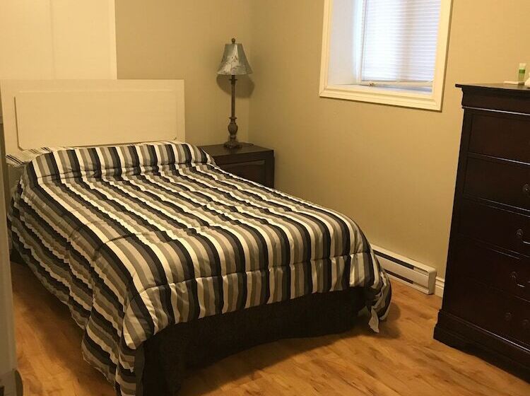 מוטל Riverview Suites