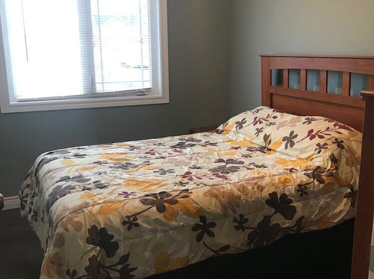 מוטל Riverview Suites