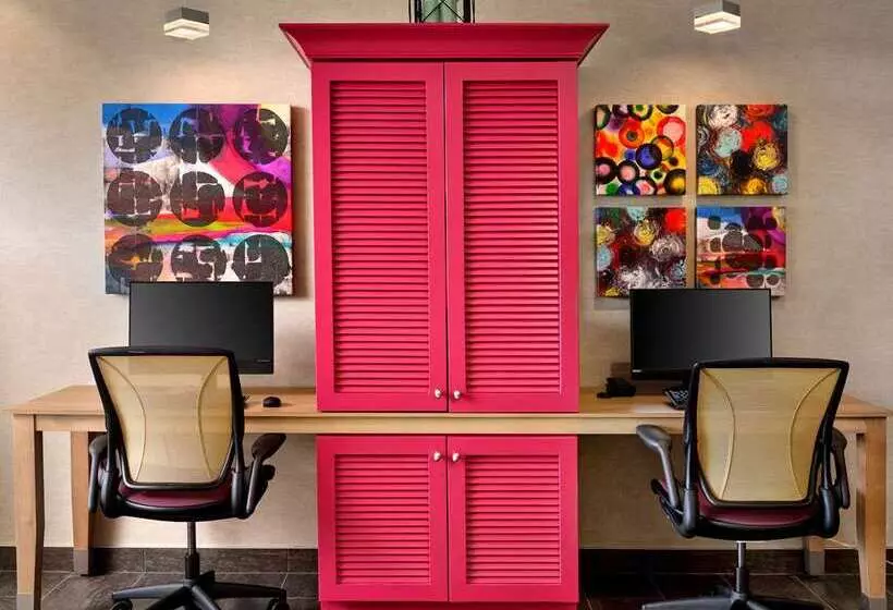 ホテル Home2 Suites By Hilton Fishers Indianapolis Northeast In