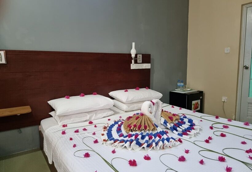 پانسیون Sunset Beach View