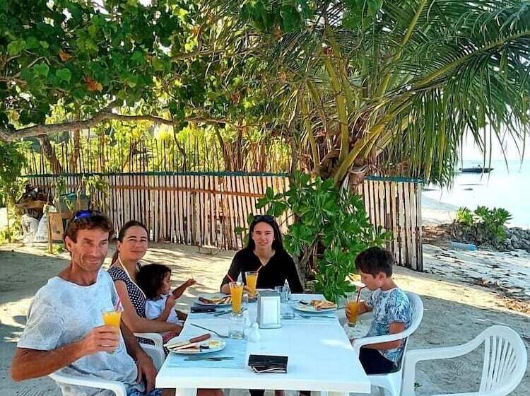 پانسیون Sunset Beach View