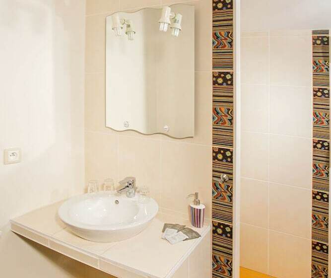 مبيت وإفطار Champagne Et Chambres D Hotes Pierre Trichet