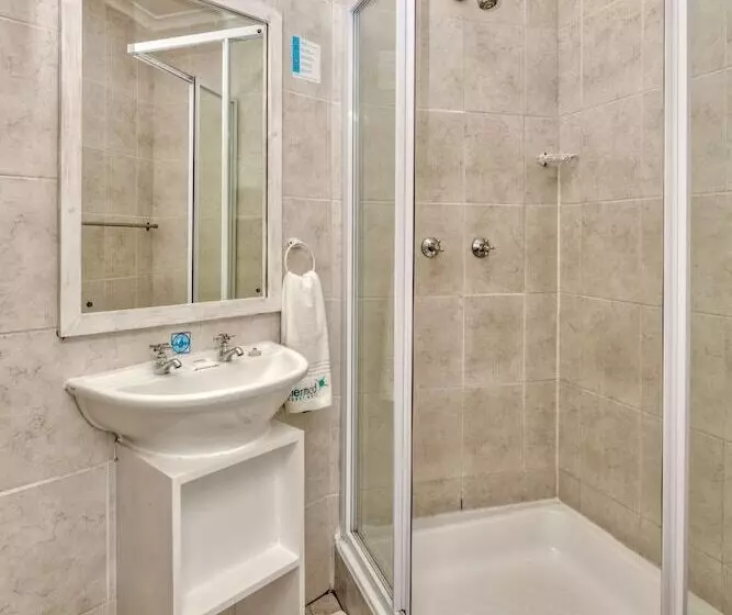 Aamiaismajoitus (B&B) Mermaid Guest House