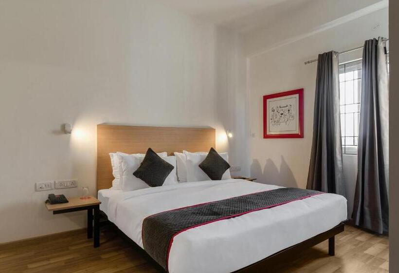 בית מלון כפרי Townhouse Ramamurthy Nagar Near Baiyappanahalli Metro Station