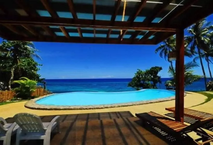 Hotelli Parklane Bohol Resort And Spa