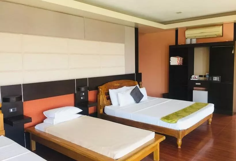 Hotelli Parklane Bohol Resort And Spa