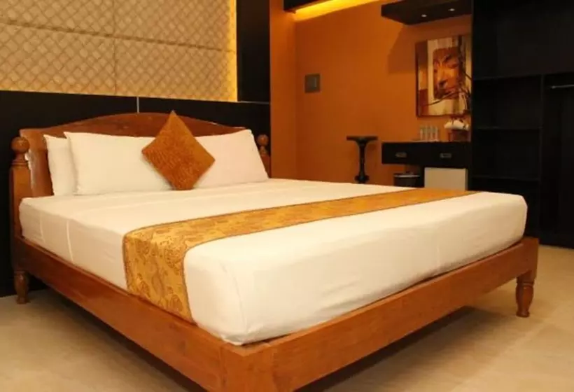 Hotelli Parklane Bohol Resort And Spa