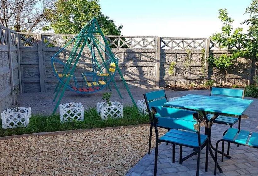 פנסיון Guest House Shafran