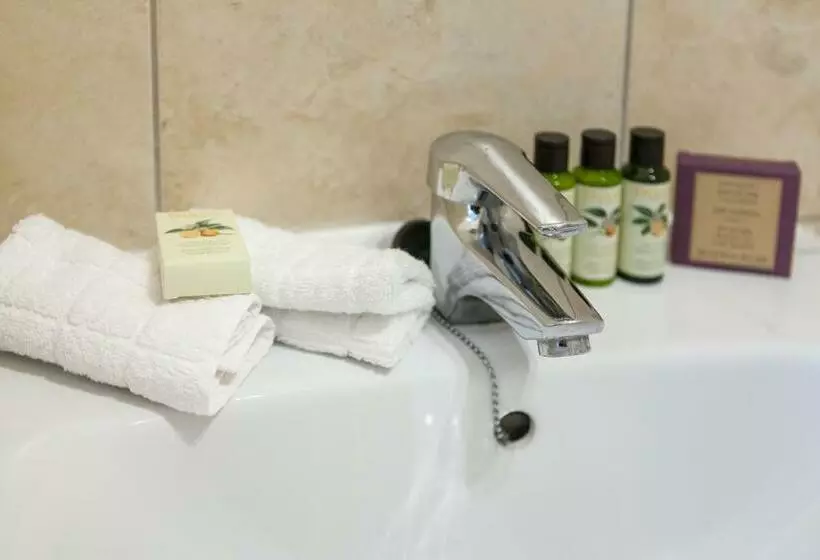 ペンション Lulworth Lodge