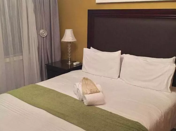 Majatalo Rochilla Guest House