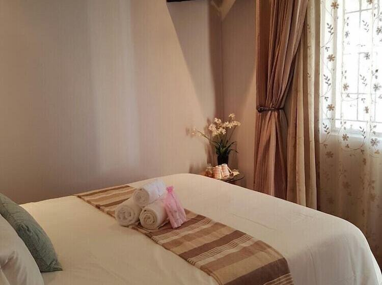 Пансион Rochilla Guest House