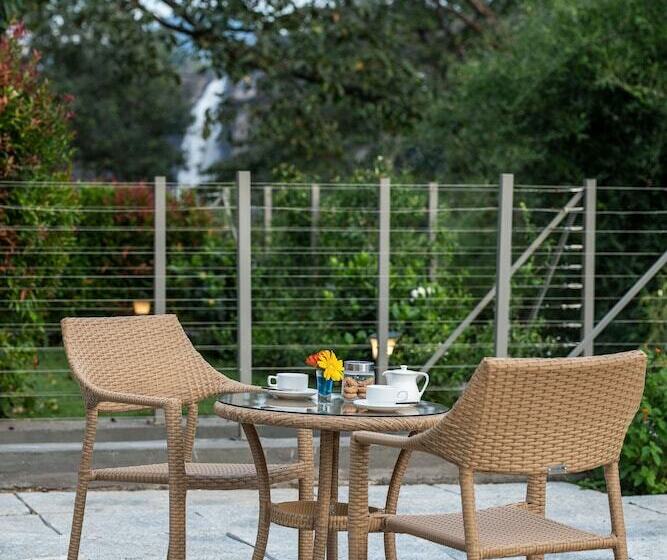 リゾートホテル Niraamaya Retreats Samroha Athirappilly