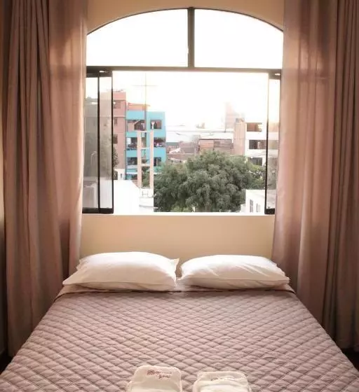 تختخواب و صبحانه Hospedaje Turístico Peruvian Wasi