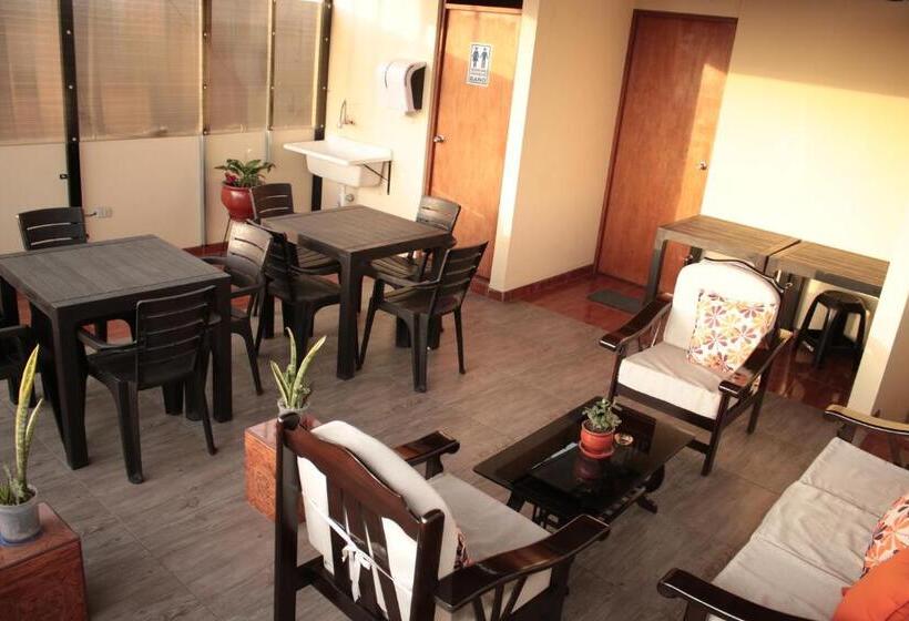 Bed and Breakfast Hospedaje Turístico Peruvian Wasi