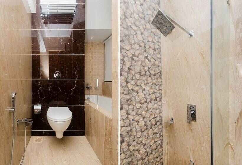 Otel Aditya Residency