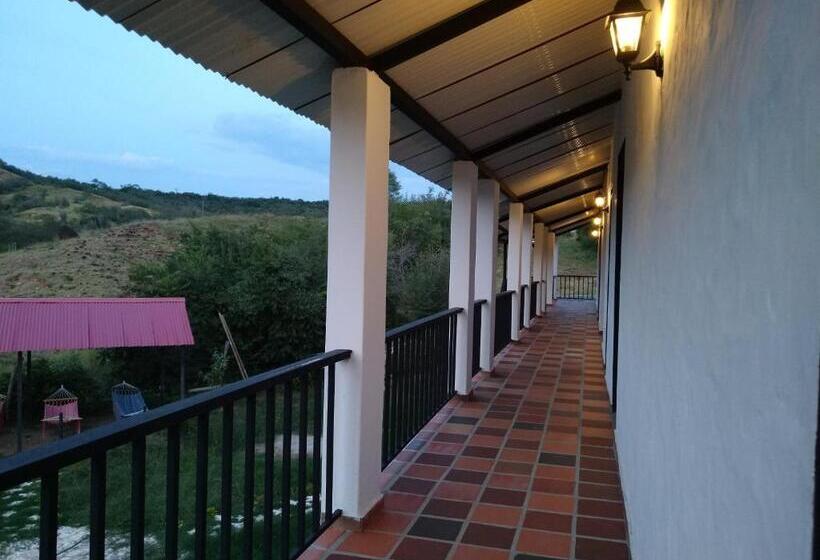 فندق Cosmos Tatacoa