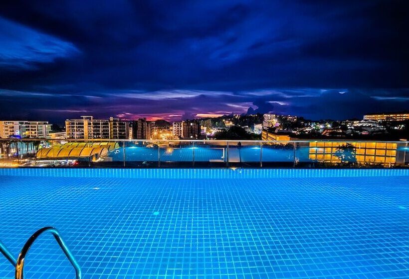 בית מלון כפרי Dome Kata Resort