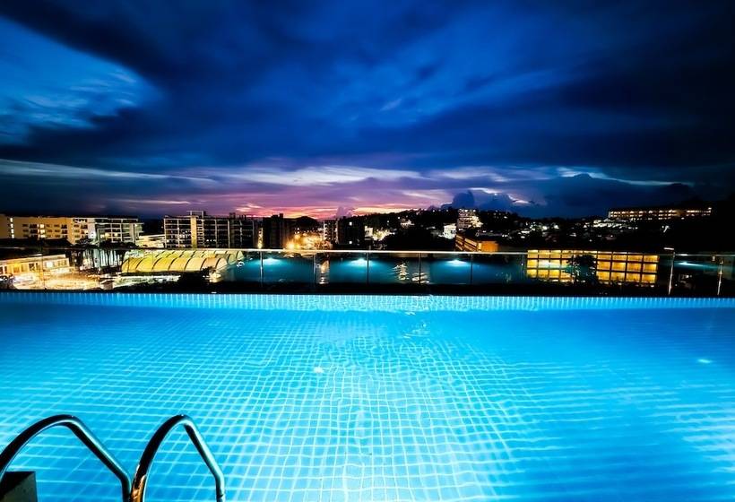 בית מלון כפרי Dome Kata Resort