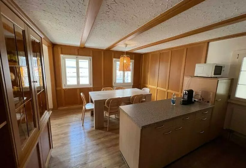 Hotelli Gasthaus Tell