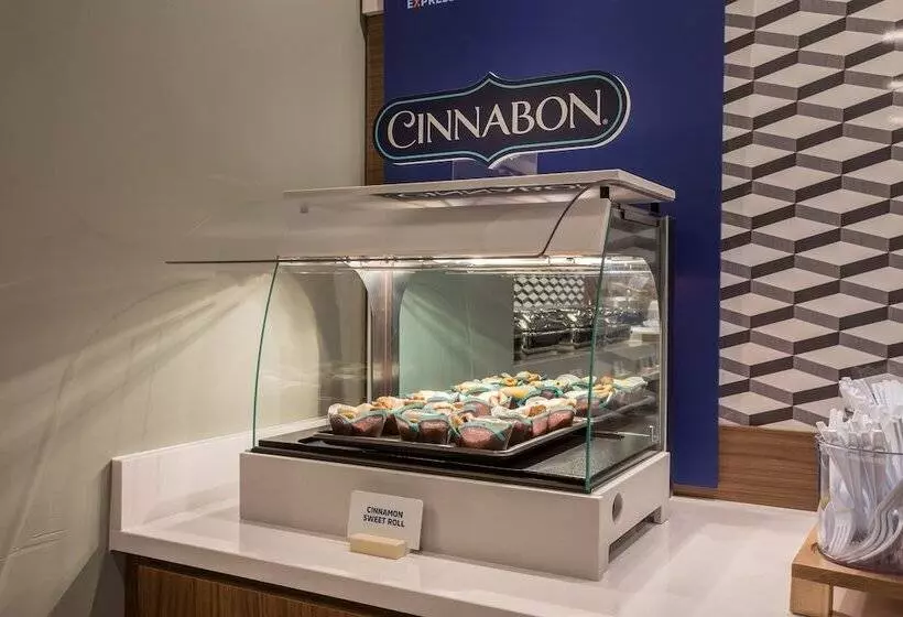 ホテル Holiday Inn Express & Suites   Rock Hill, An Ihg