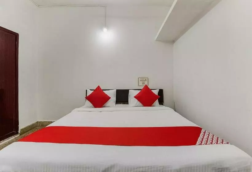 ホテル Oyo 46777 Sushma Lodge