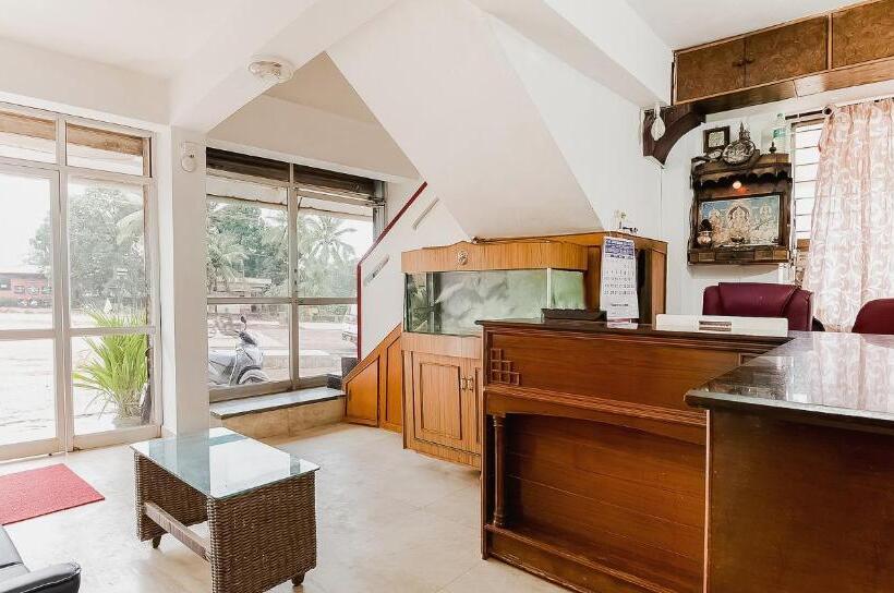 호텔 Oyo 46777 Sushma Lodge