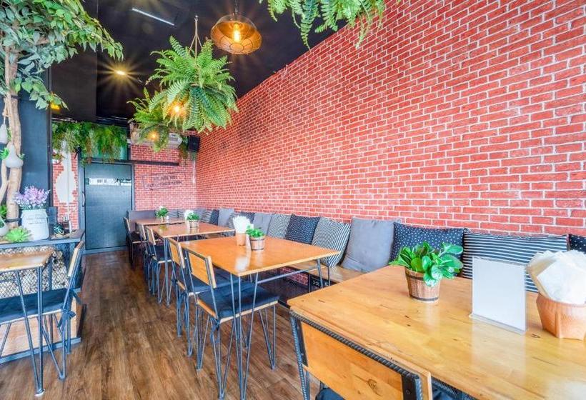 Отель Oyo 75306 Spice Guest House