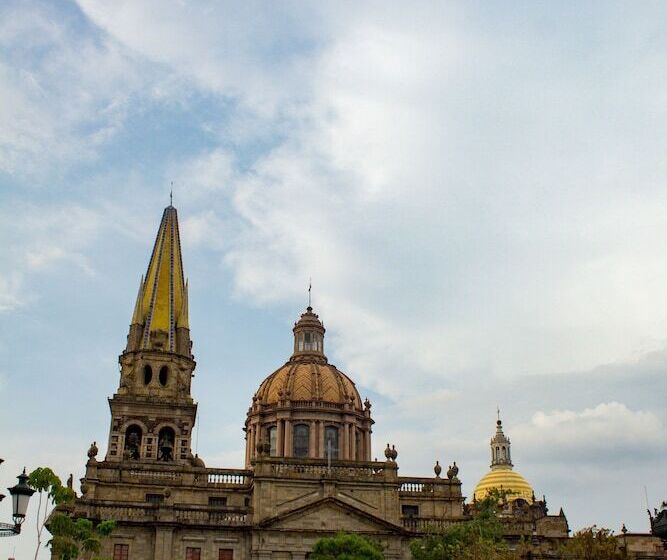 فندق Real De Castilla Colonial