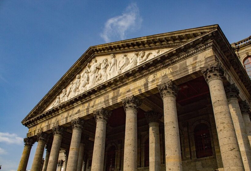 فندق Real De Castilla Colonial