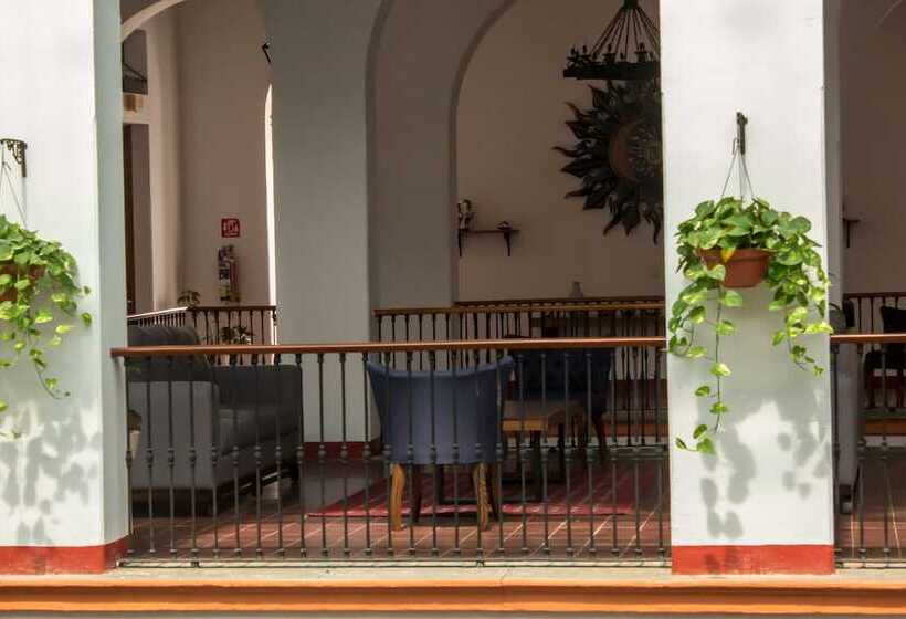 فندق Real De Castilla Colonial