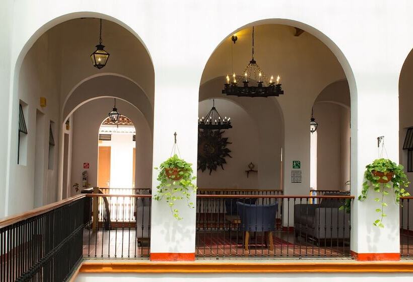 فندق Real De Castilla Colonial