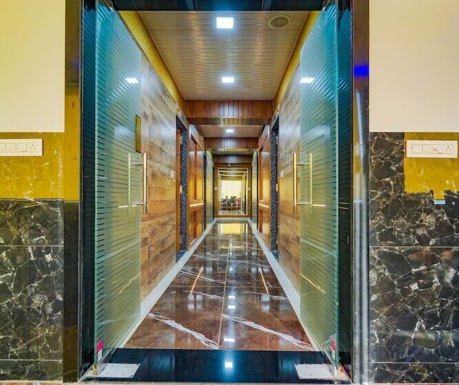 Hotell The Nest Residency