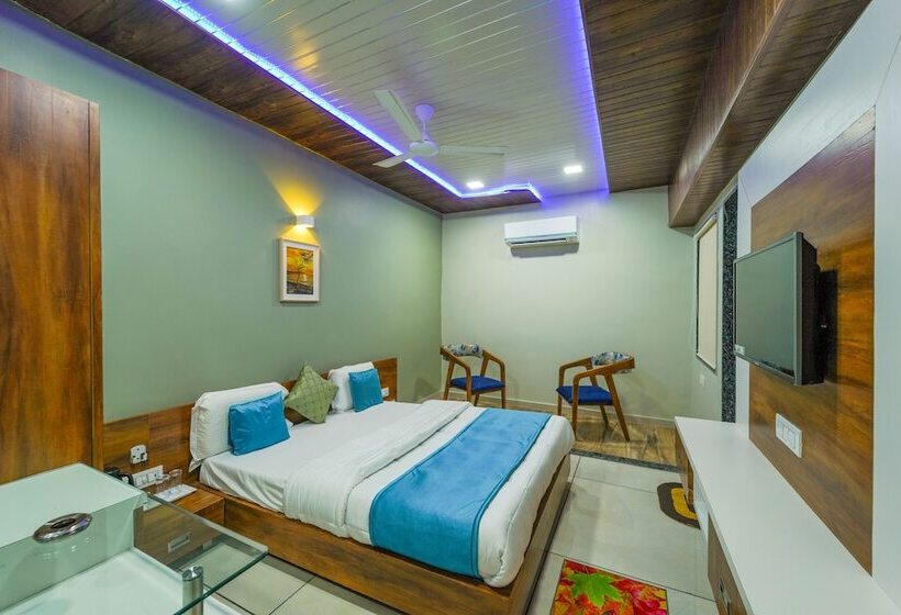 Hotell The Nest Residency