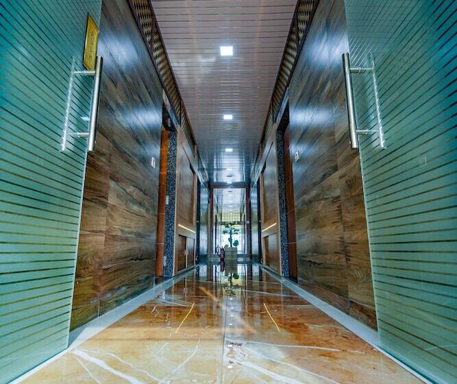 Hotell The Nest Residency