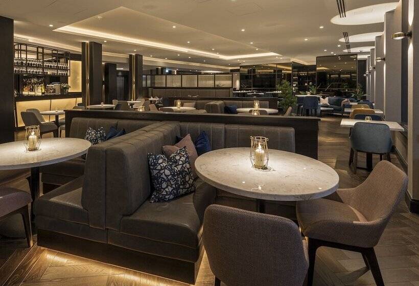 בית מלון כפרי Voco Edinburgh Haymarket, An Ihg