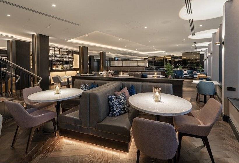 בית מלון כפרי Voco Edinburgh Haymarket, An Ihg