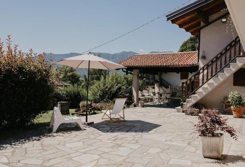 مبيت وإفطار Guest House Al Devesio