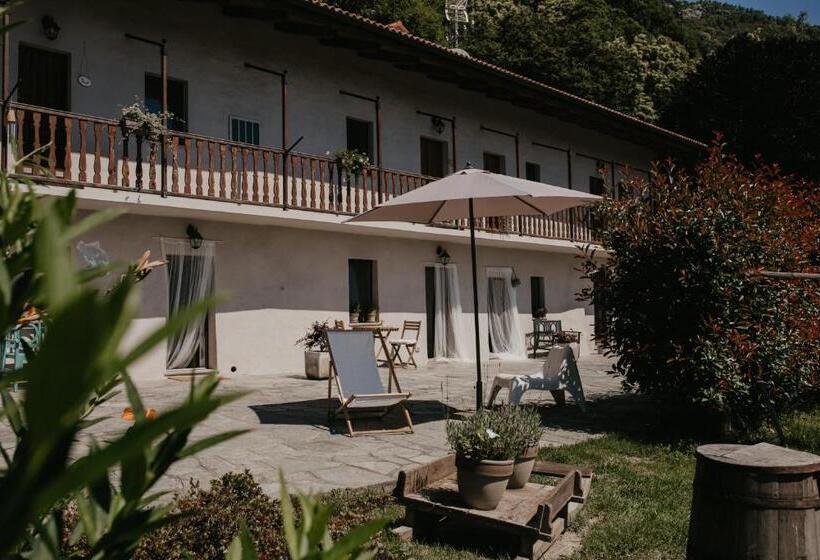 مبيت وإفطار Guest House Al Devesio