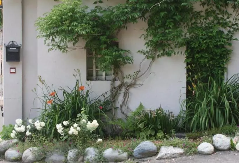 Aamiaismajoitus (B&B) Guest House Al Devesio