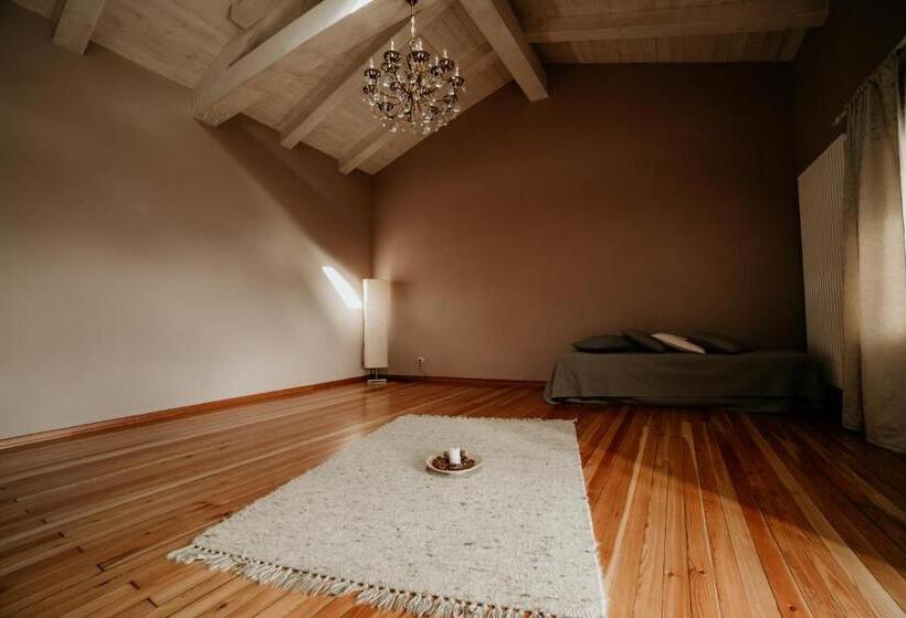 مبيت وإفطار Guest House Al Devesio