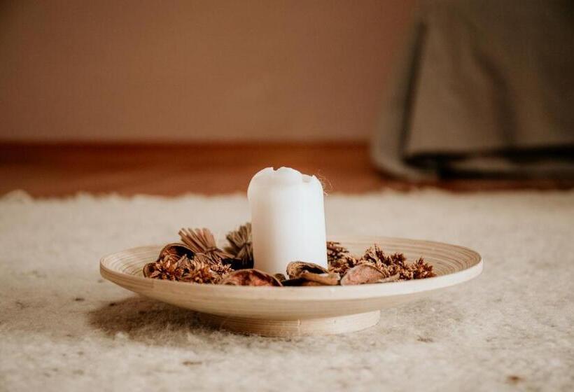 مبيت وإفطار Guest House Al Devesio