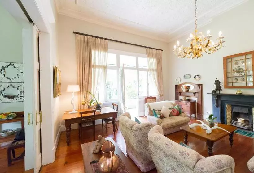 تختخواب و صبحانه One Of Our Top Picks In Pretoria