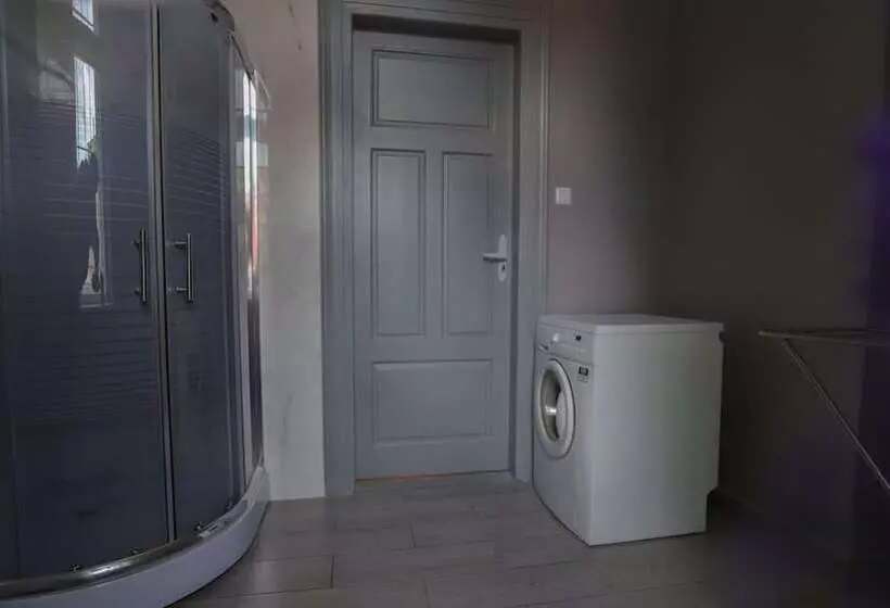 Family Hostel Lviv