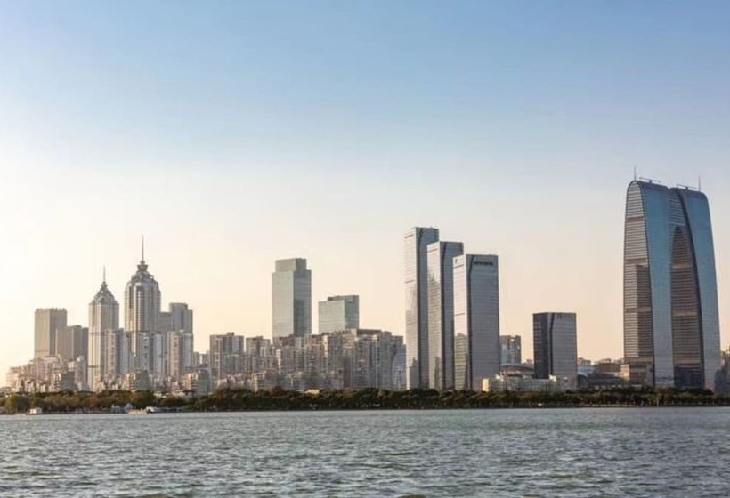 Gya Hotel Jin Ji Lake Oriental Gate