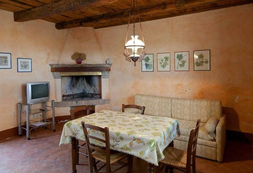 בית מלון כפרי Agriturismo Cignan Rosso