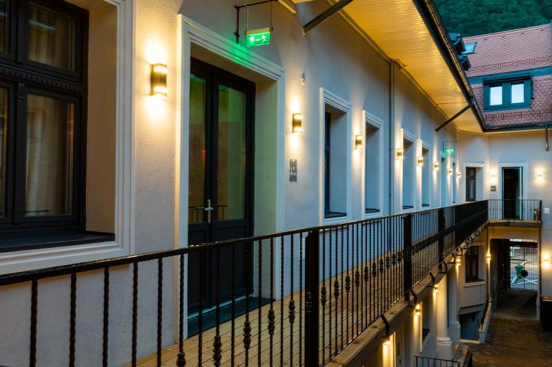 Casa Chitic Hotel & Restaurant Str Nicolae Balcescu 13