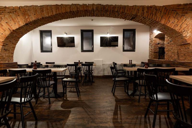 Casa Chitic Hotel & Restaurant Str Nicolae Balcescu 13