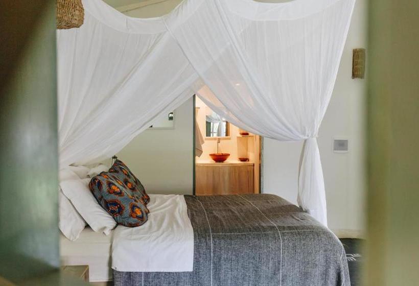 فندق Pousada Casa Zulu