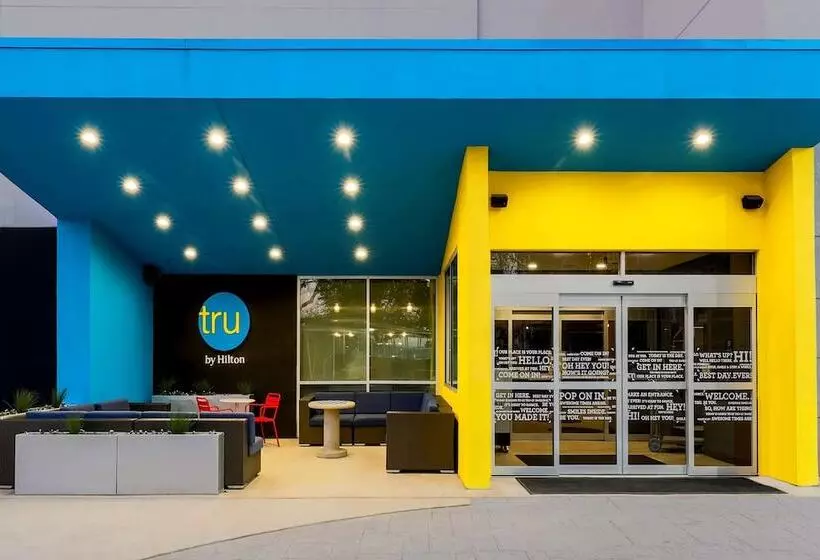 בית מלון כפרי Tru By Hilton Dallas Downtown Market Center